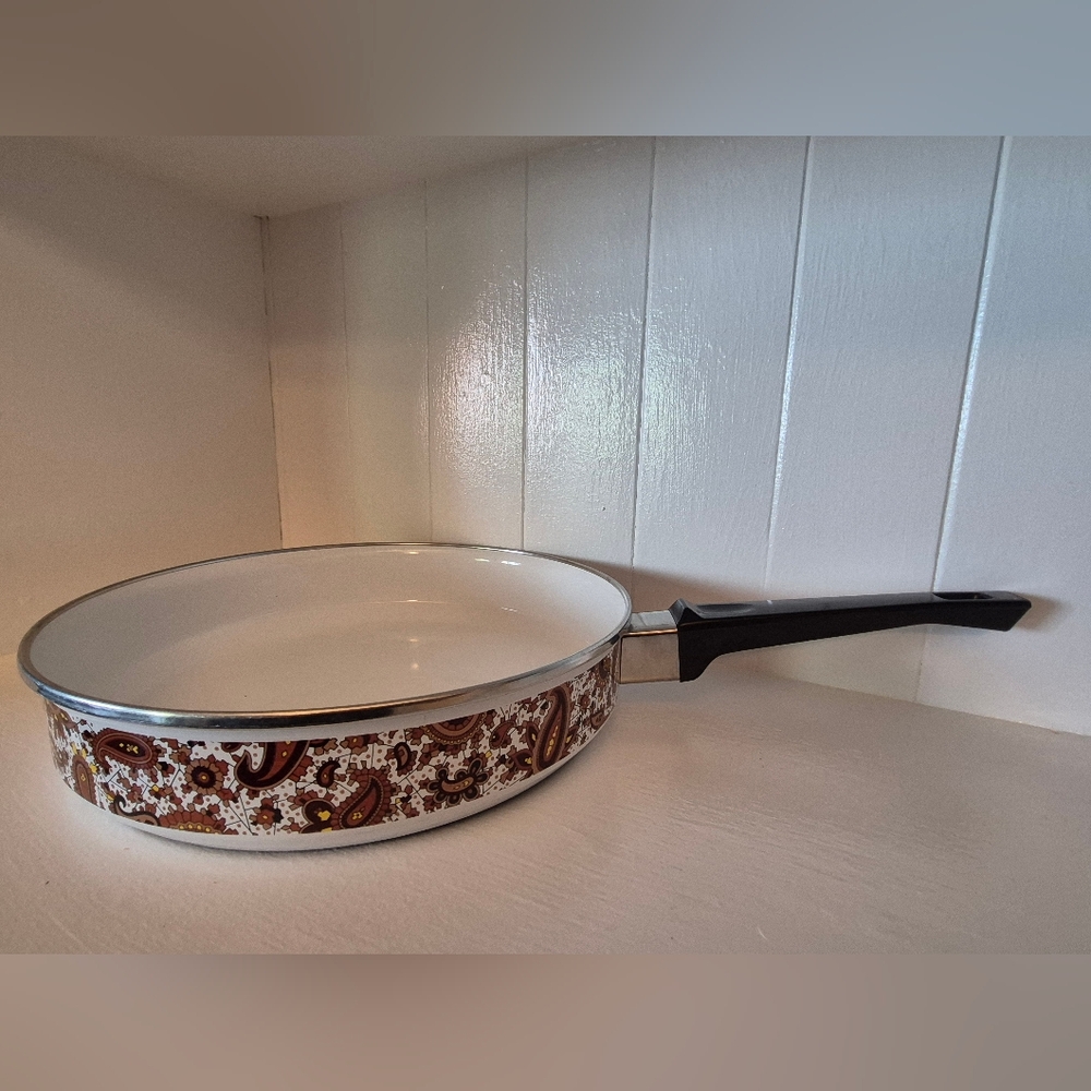Vintage Paisley Print Enamel Frying Pan 1970s